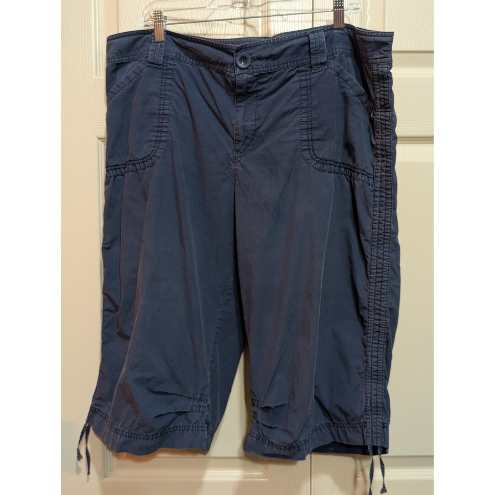 Gap Vintage Y2K Gorpcore Cargo Capri Shorts Navy Blue Cotton Womens 18 Retro